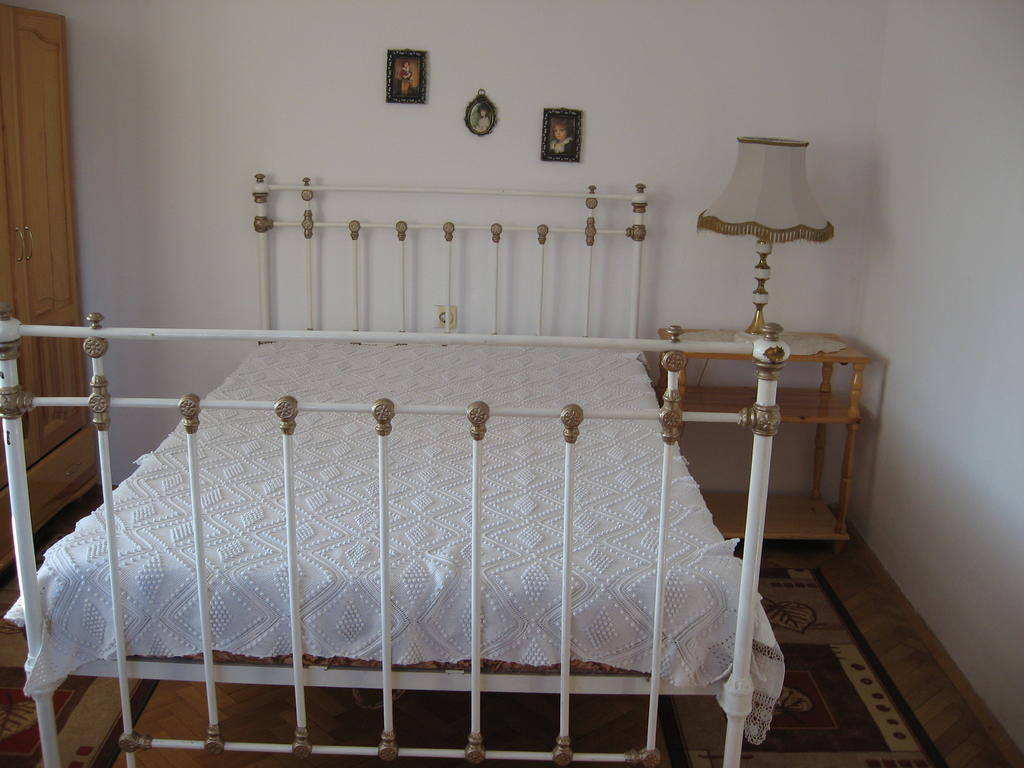 Guest House Astra アルバナシ 部屋 写真